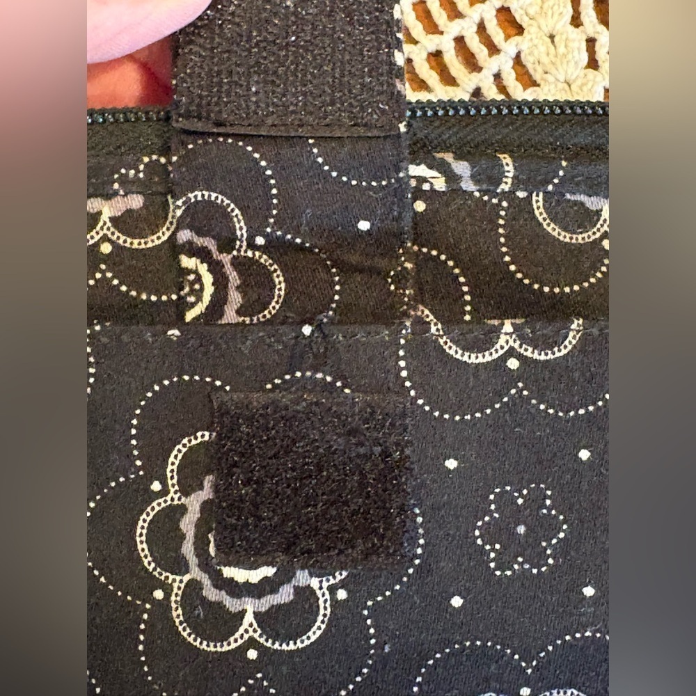 Thirty-One brand wristlet, in the "Onyx Blossom" pattern. - Picture 5 of 11